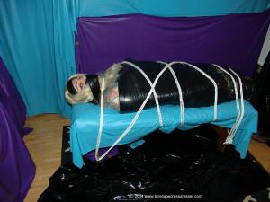 www.bondagecrossdresser.com - Latex Day thumbnail