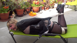 www.bondagecrossdresser.com - Relax Outdoor thumbnail